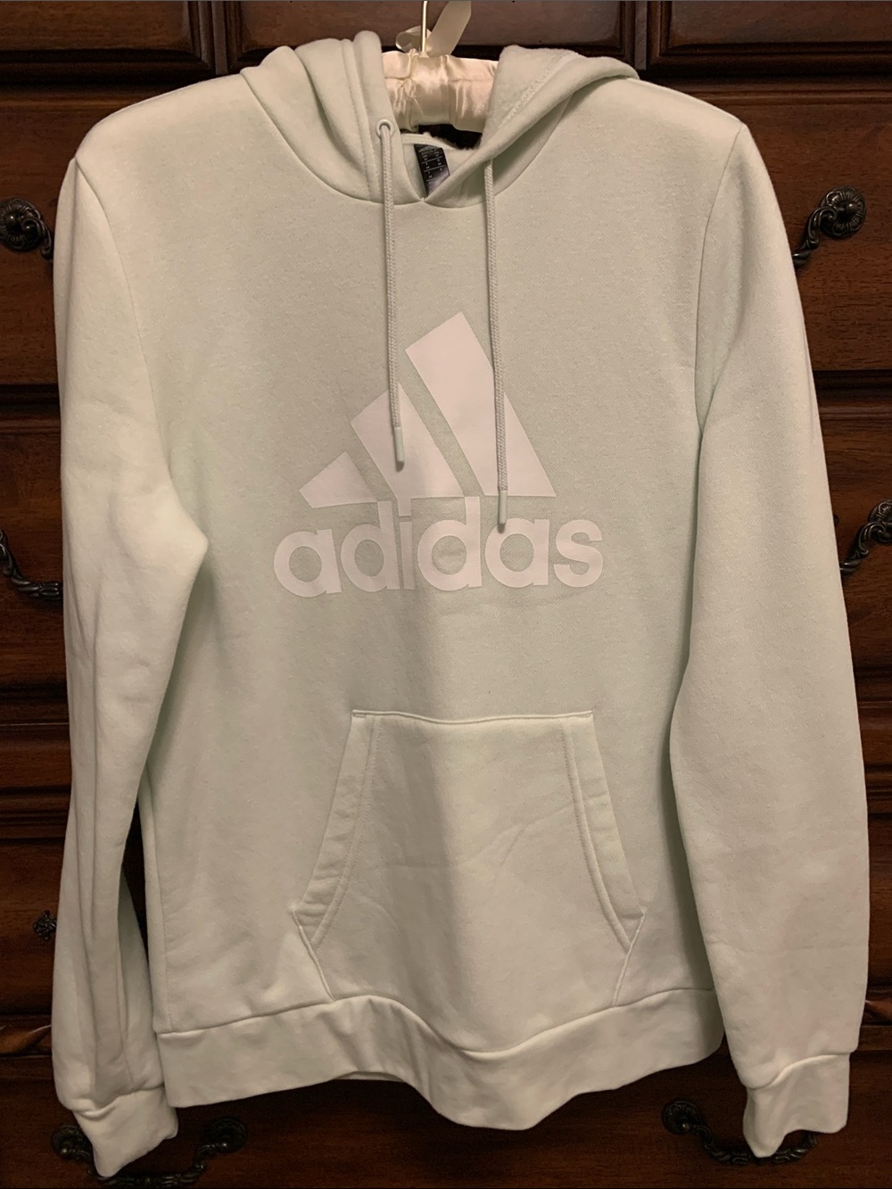 Adidas sweatshirt hoodie
Medium